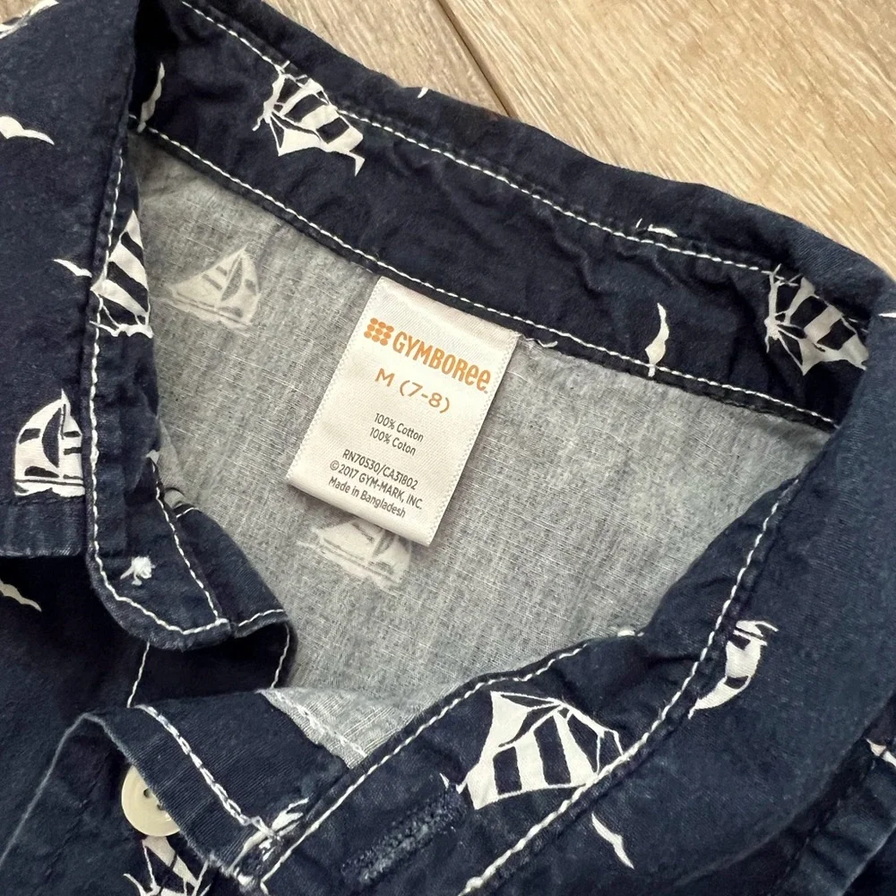 Gymboree Navy Sailboat Print Short-Sleeve Shirt kids size M(7-8)